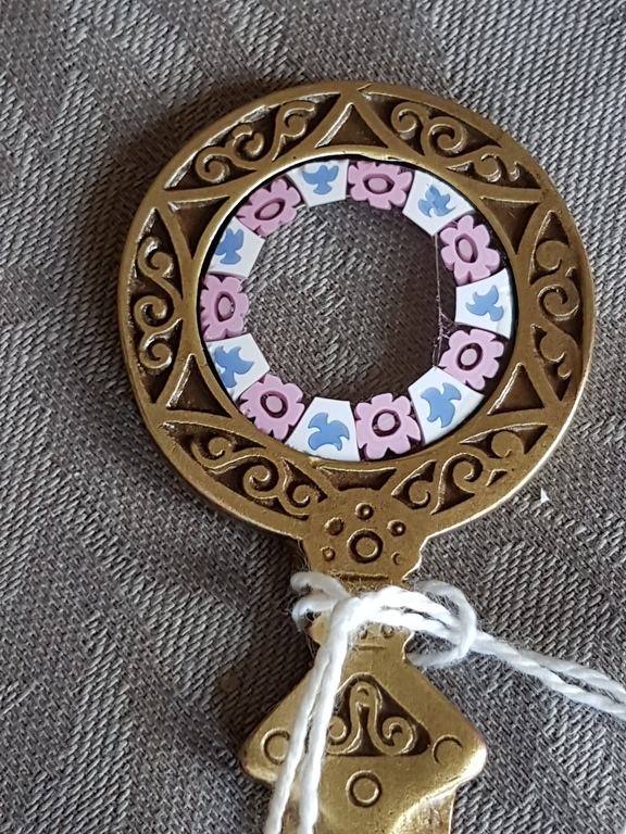 Open envelop met vergrootglas en Murrina veneziana kopen? Bied vanaf 17!