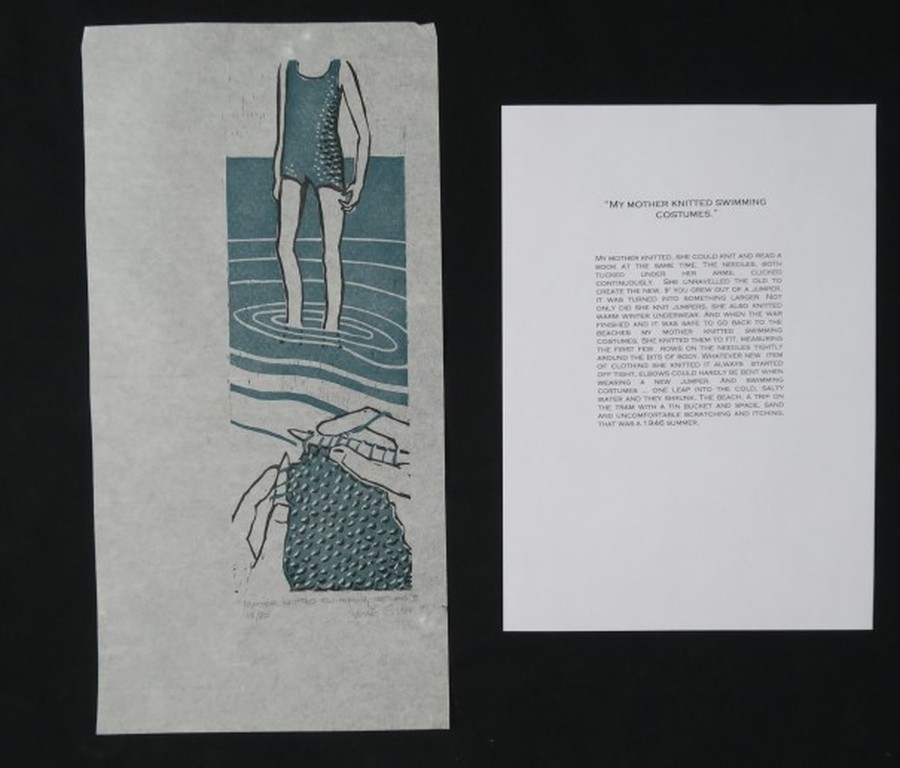 Onbekend gesigneerd: Houtsnede op Rijstpapier, Mother knitted swimming costumes  kopen? Bied vanaf 1!