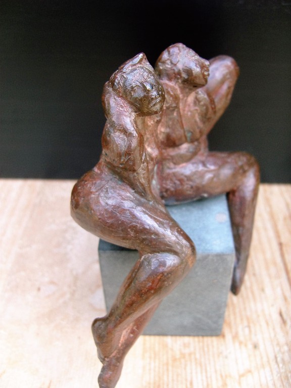 Marian Kievits: Zeer aandoenlijk fraai bronzen beeldje. kopen? Bied vanaf 300!