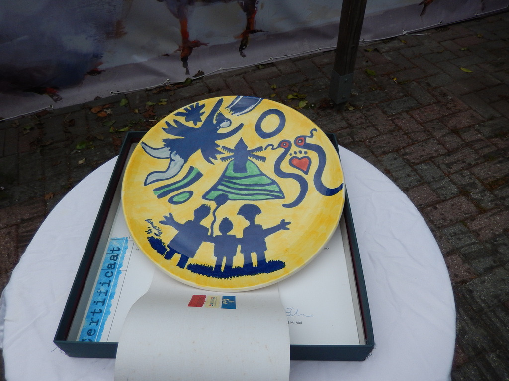 Corneille, jubileum receptenschaal Nourypharma, 22 mei 1998 verkocht voor € 90!