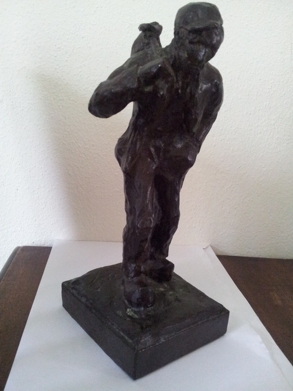 Han Rehm, bronzen sculpture, man met knapzak kopen? Bied vanaf 650!