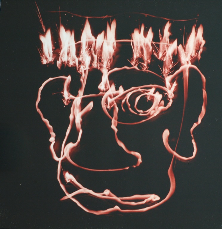 Paul Blanca : Foto – Drawing with light 2– gesigneerd - ingelijst - 1999 verkocht voor € 45!