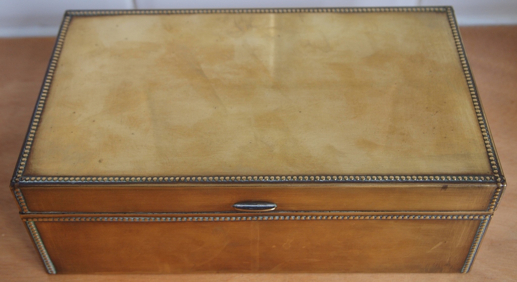 Art deco geel koperen sigarendoos kopen? Bied vanaf 40!