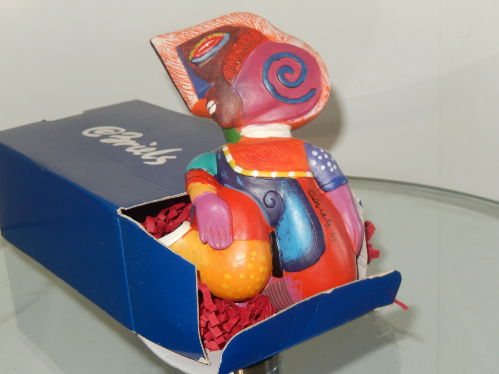 Clemens Briels: Statue of liberality - gesigneerde sculptuur - 2003 kopen? Bied vanaf 60!