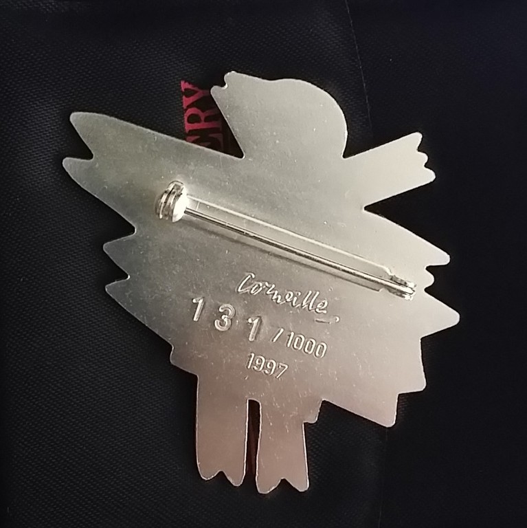 Corneille -  broche met emaile - L'oiseau kopen? Bied vanaf 75!
