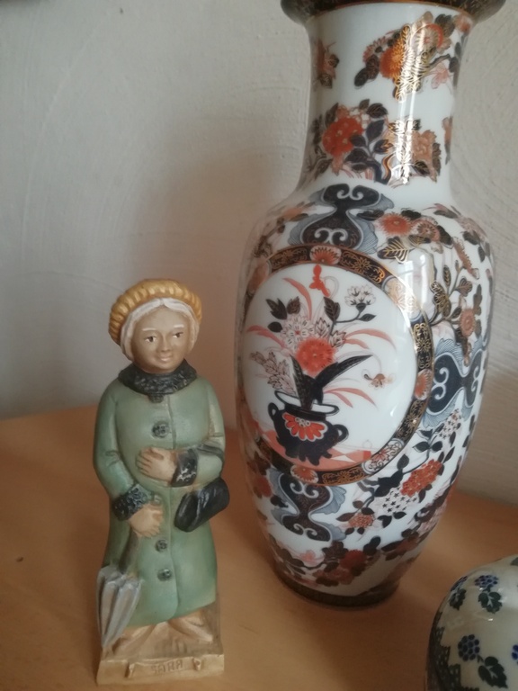 prachtig lotje porcelein - 7 stuks - waaronder IMARI SAJI Japan kopen? Bied vanaf 1!