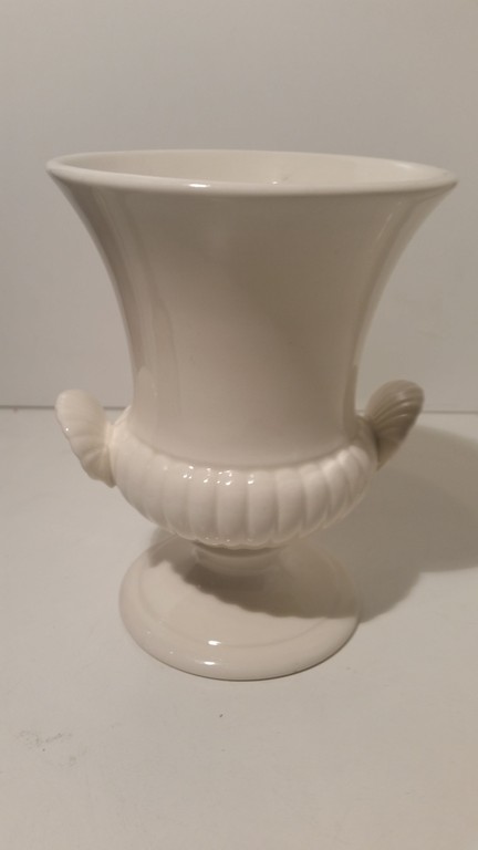 Wedgwood Etruria Barlaston England 2 keramieke vazen kopen? Bied vanaf 20!