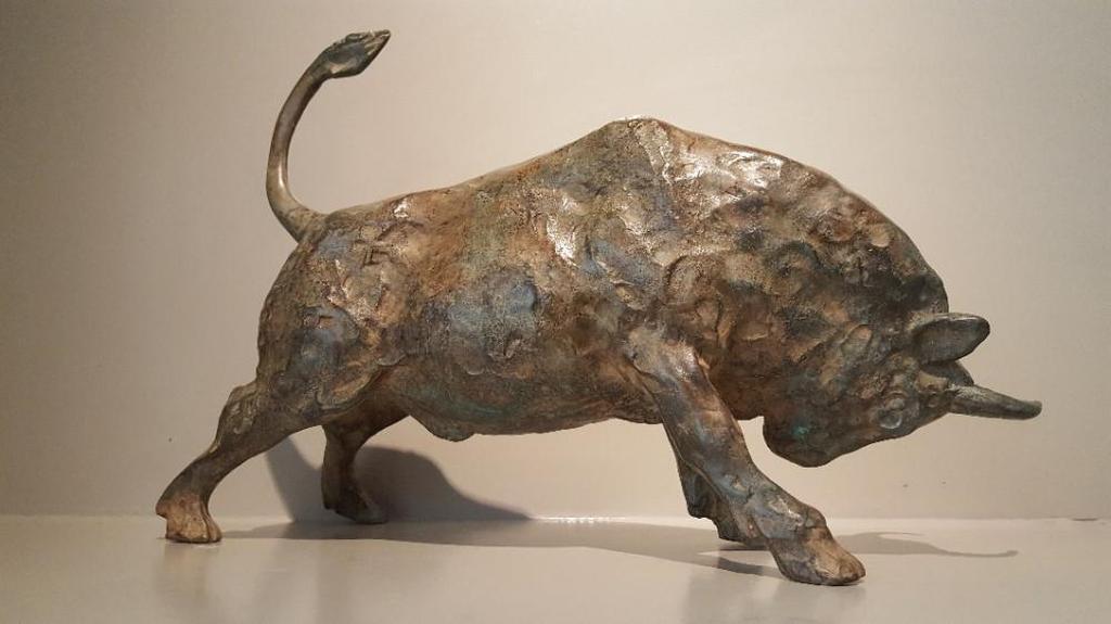 'Bronzen stier- gesigneerd P. Chenet verkocht voor € 275!