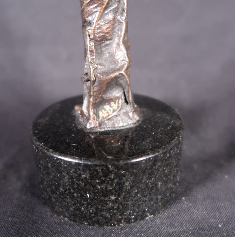 Anton ter Braak: Bronzen sculptuur, Staande dame  kopen? Bied vanaf 170!