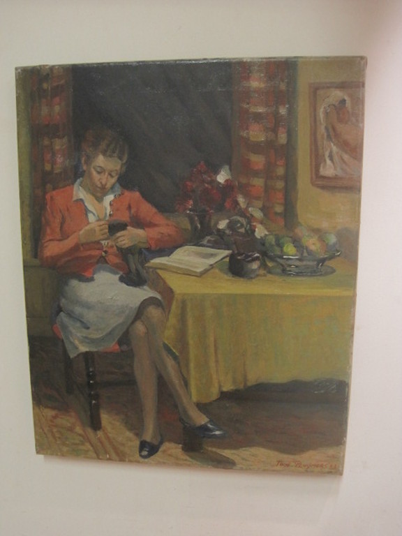 Toon Pluijmers 1910-1967 olieverf "vrouw aan tafel" 1943 gedateerd kopen? Bied vanaf 1!