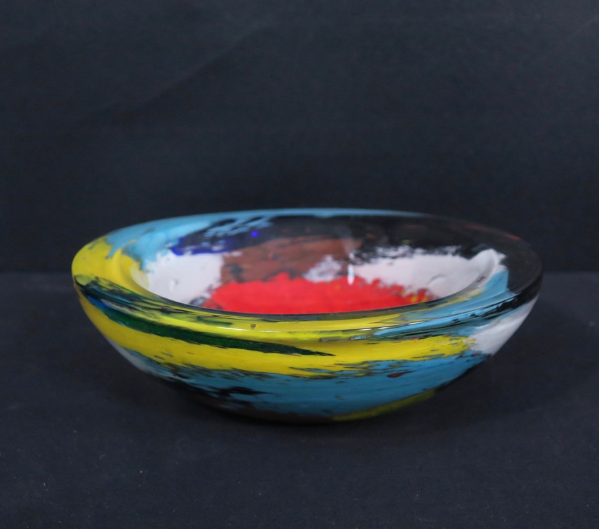 Murano: Kleurrijk rondgevormd schaaltje van glas met goudslijpsel kopen? Bied vanaf 20!