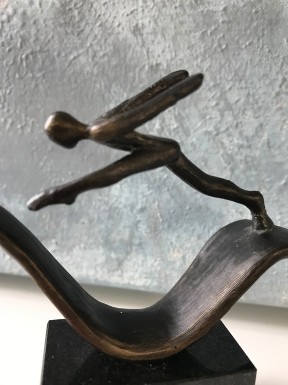 Corry Ammerlaan - Gesigneerd verbronst beeld op marmeren sokkel kopen? Bied vanaf 1!