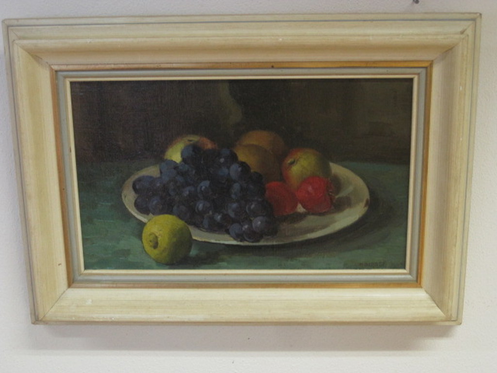 gesigneerd H. Bergsi 1945 olieverf "stilleven met druiven en citroen"  kopen? Bied vanaf 1!