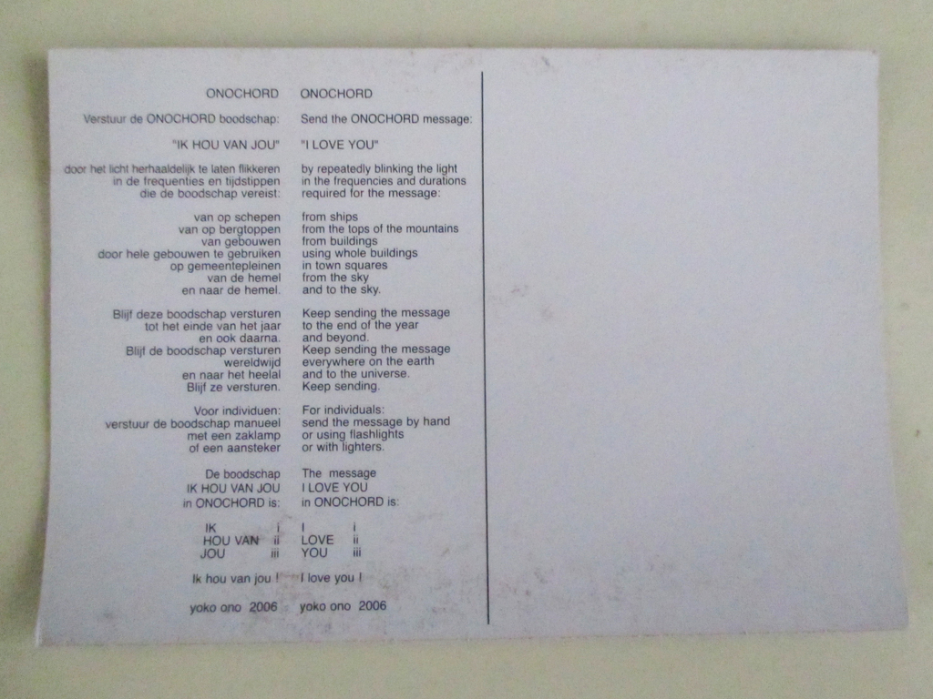 YOKO ONO, ONOCHORD, lampje met handgesigneerde instructiekaart kopen? Bied vanaf 45!