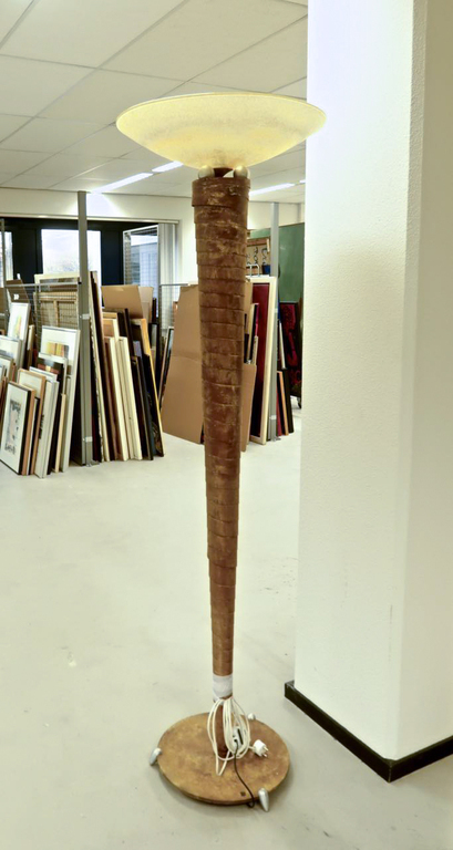 Kolonna Vloerlamp van Tom Kater kopen? Bied vanaf 150!