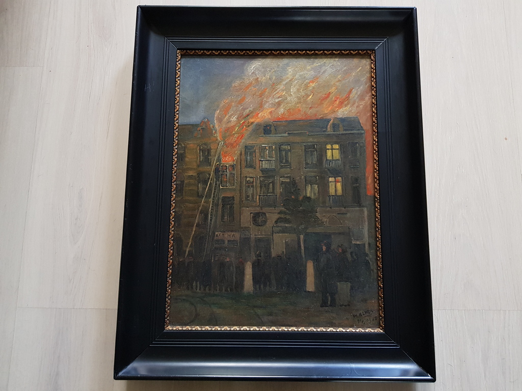 Brand in de Arena, Rotterdam - olieverf op doek - onduidelijk gesigneerd 1933 verkocht voor € 45!