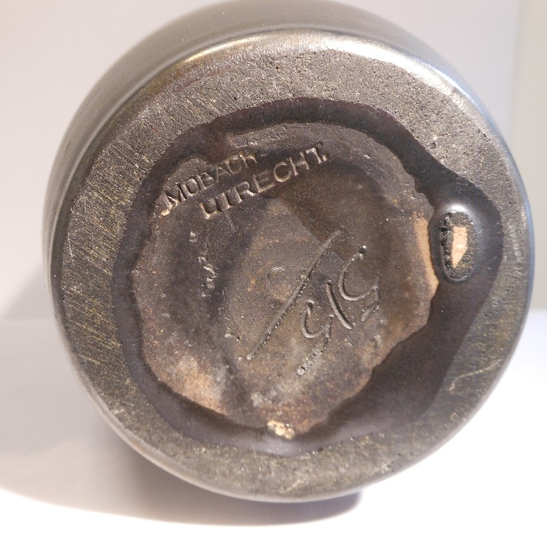 Mobach - aardewerk vaas nummer 515 met brons glazuur kopen? Bied vanaf 10!