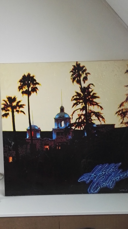 Eric Winder "Hotel Carlifornie"olieverf 2008 kopen? Bied vanaf 100!