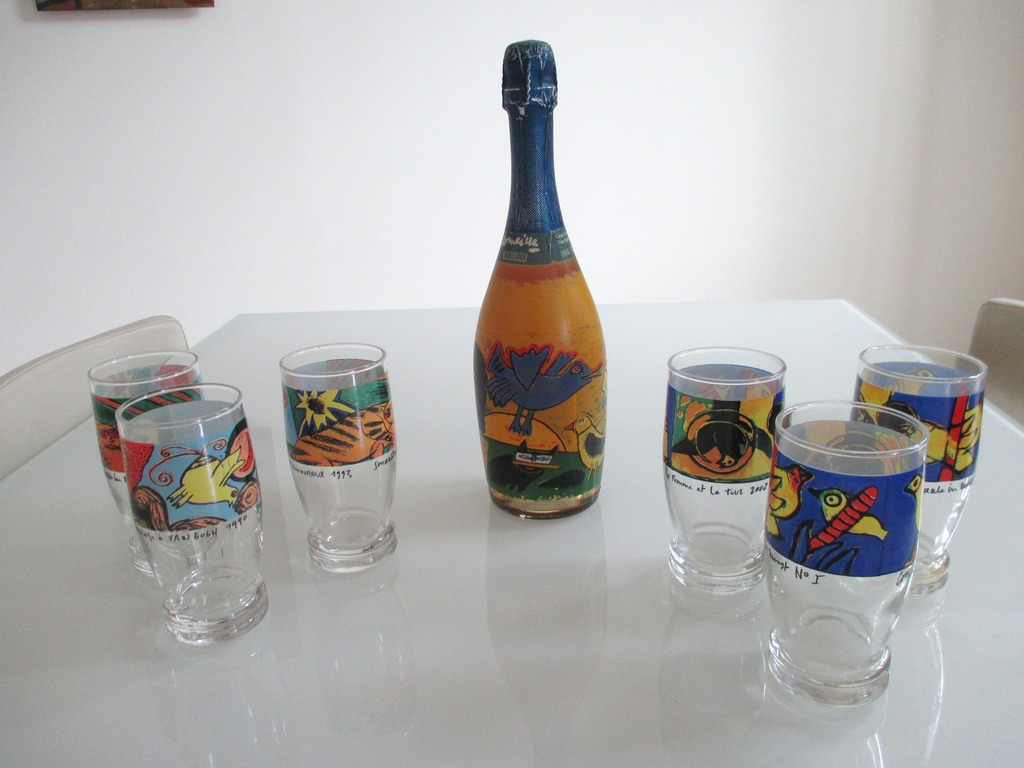 Corneille:glazen, 3 x La Femme et la Tour 2002, 2 x le tigre amoureux 1993, homm kopen? Bied vanaf 8!