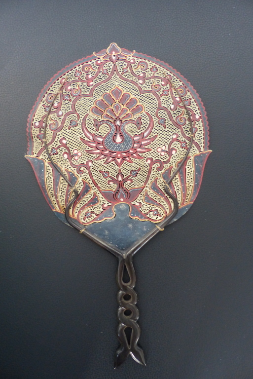 Antieke Indonesische handwaaier kopen? Bied vanaf 40!