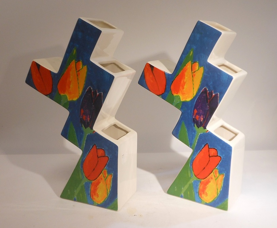 Janine Lokhorst - 2 tulpenvaasjes Schoonhoven Keramiek kopen? Bied vanaf 20!