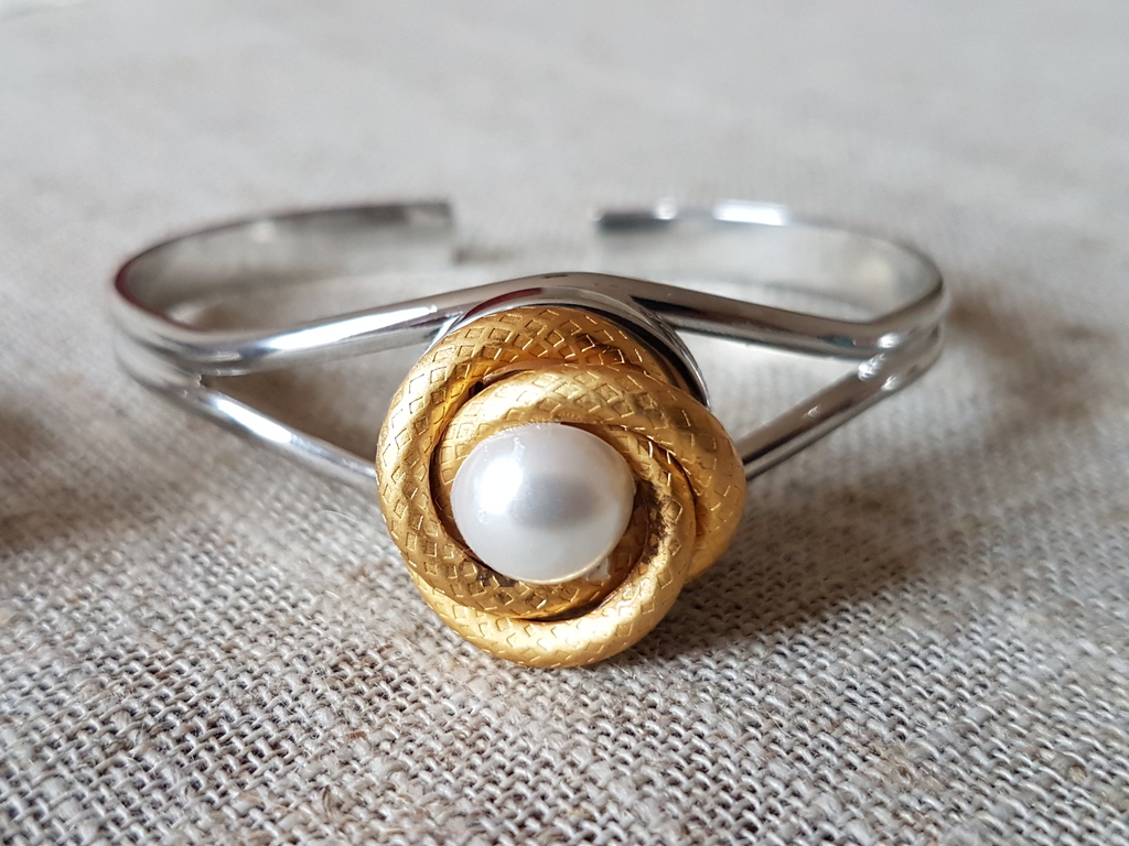 Lotto een armband en twee ringen- Couture Italia kopen? Bied vanaf 17!