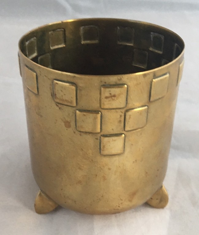 Kallmeyer & Harjes Gotha - Art deco (Bauhaus) messing sigarettenbeker kopen? Bied vanaf 15!