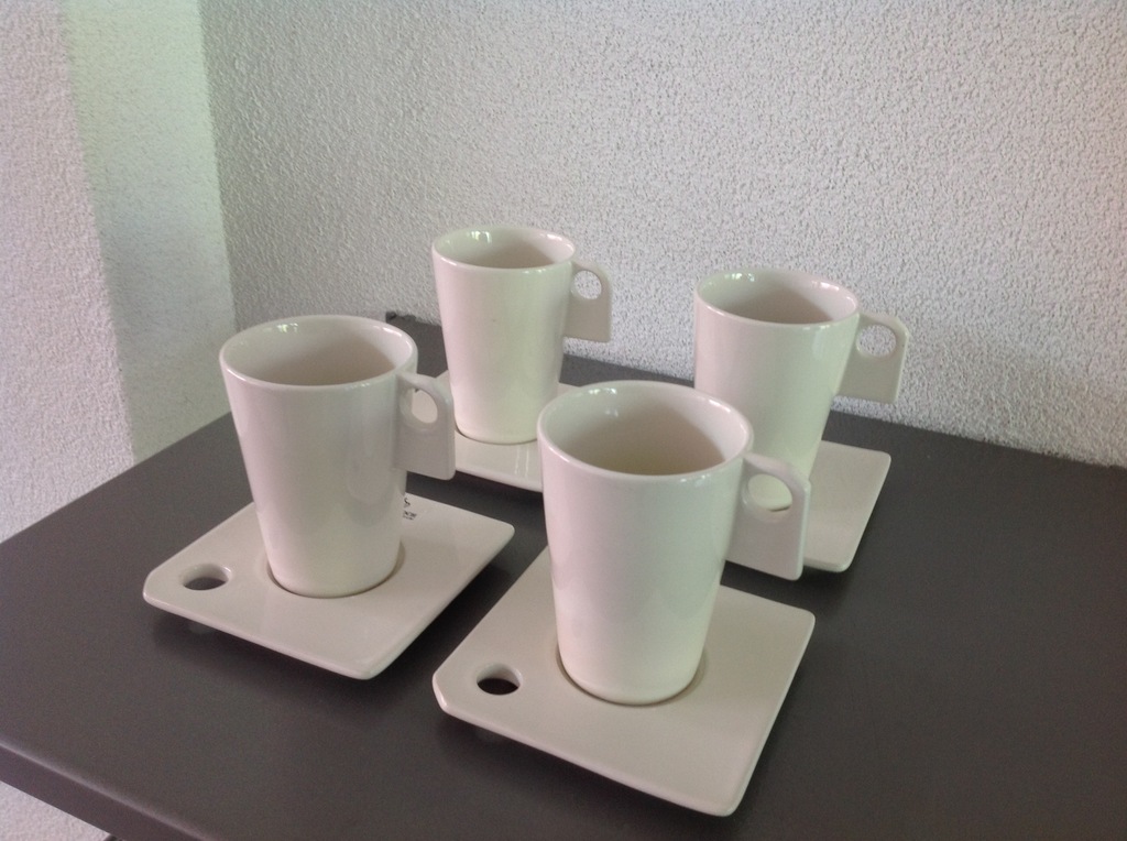 Marc Pairon voor Royal Boch : vier kop en schotels kopen? Bied vanaf 22!