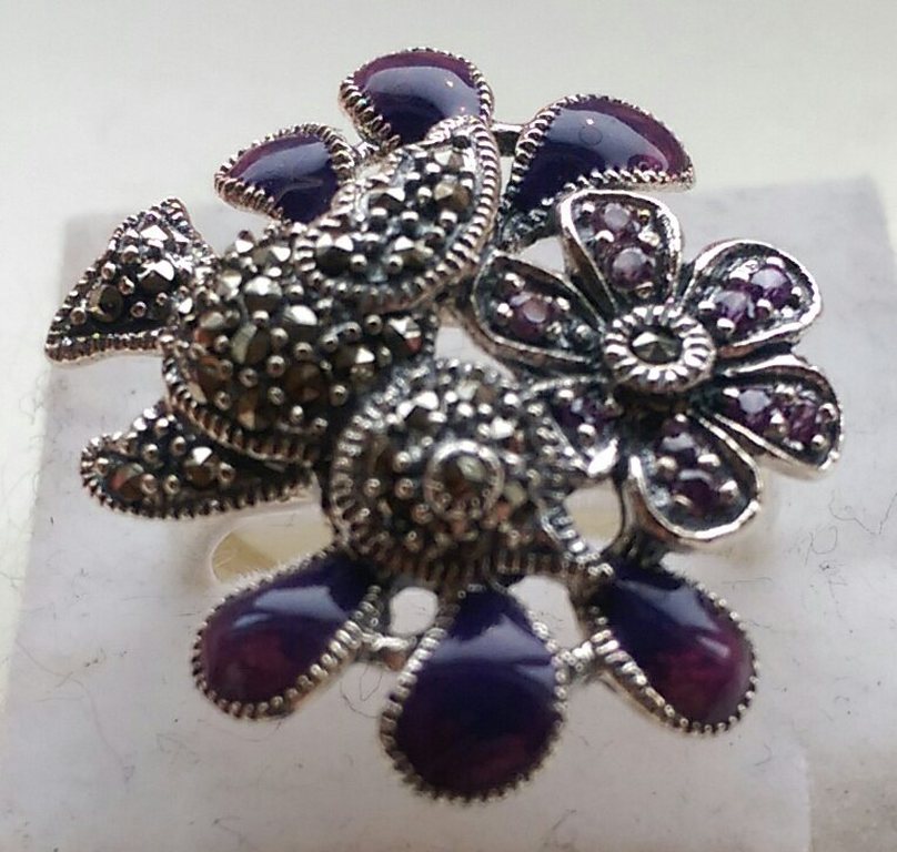 Zilveren ring met amethist en marcasiet  kopen? Bied vanaf 11!