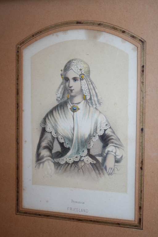 3x ANTIEKE STAALGRAVURE MODEPRENTEN  brabant  - friesland  - hindelopen kopen? Bied vanaf 1!