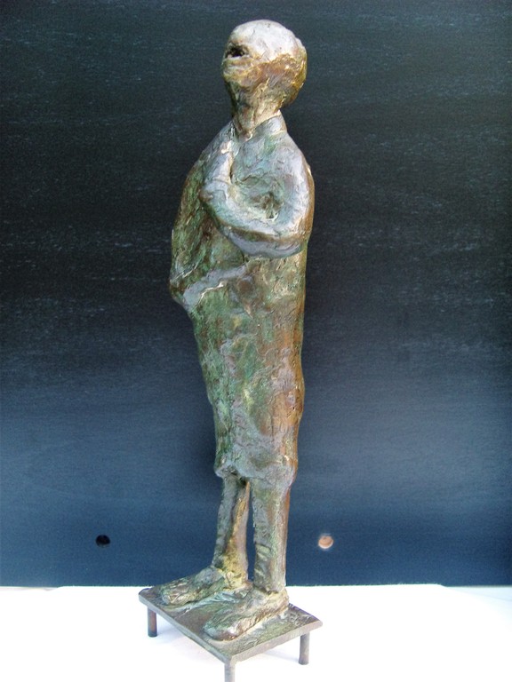 Onbekende meester: Bronzen beeld van staande man kopen? Bied vanaf 150!