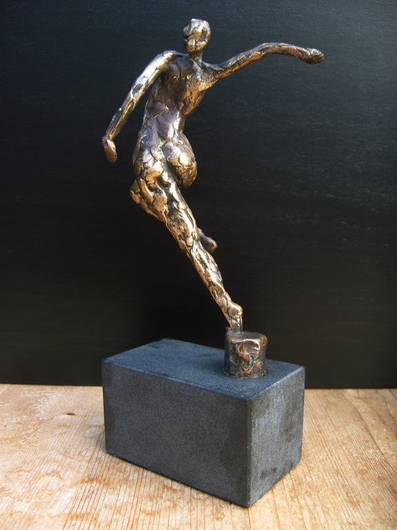 Bronzen beeldje   kopen? Bied vanaf 225!