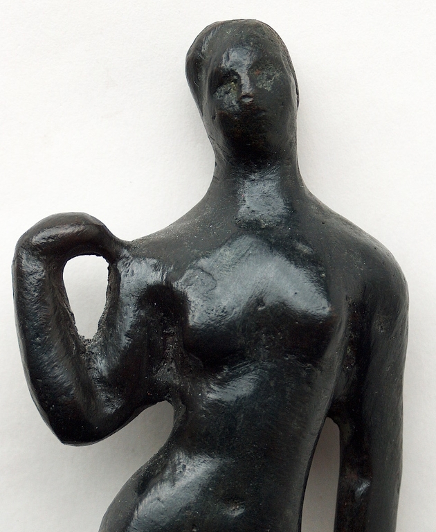 Charlotte van Pallandt - brons - staand met draperie -  kopen? Bied vanaf 600!