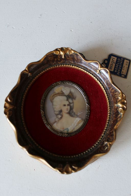 Miniatuur portret van Marie Antoinette, gesigneerd "syliam" kopen? Bied vanaf 45!