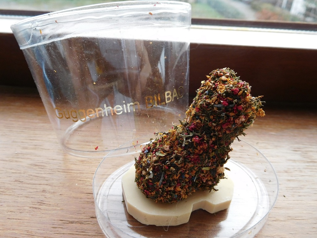 Jeff Koons, oranje Multiple  kopen? Bied vanaf 75!