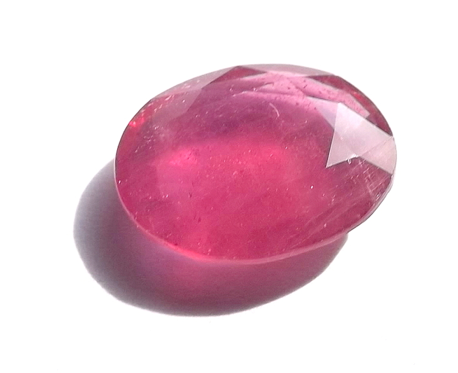 Gecertificeerde Natuurlijke Robijn van 8.63 karaat kopen? Bied vanaf 1!