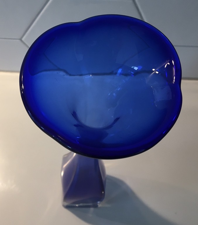 Bo Borgström voor Aseda glas - kobalt blauwe trompet of tulpenvaas ca. 1960 kopen? Bied vanaf 40!