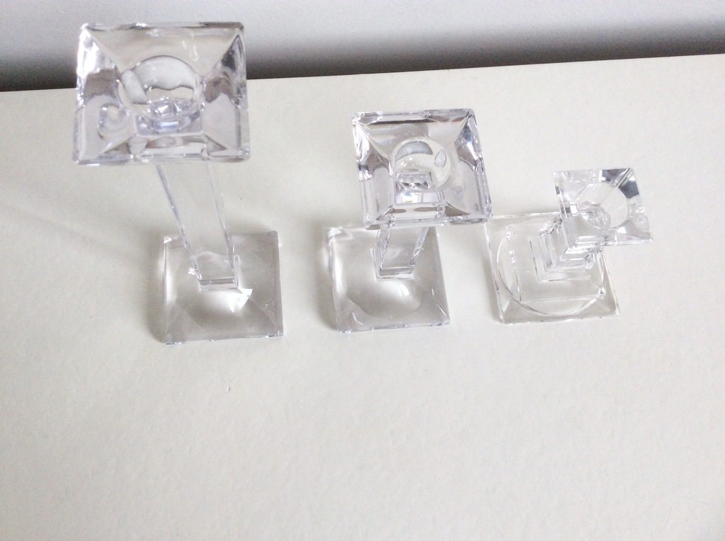 2 Villeroy & Boch kandelaars en 1 onbekend kopen? Bied vanaf 1!