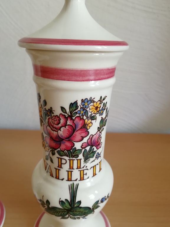 3 apothekers potten van interpharm unicum - made in Holland - perfecte staat kopen? Bied vanaf 15!