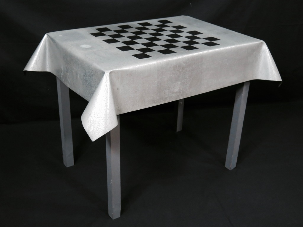 Klaas Gubbels: Zink en hout, Schaaktafel kopen? Bied vanaf 650!