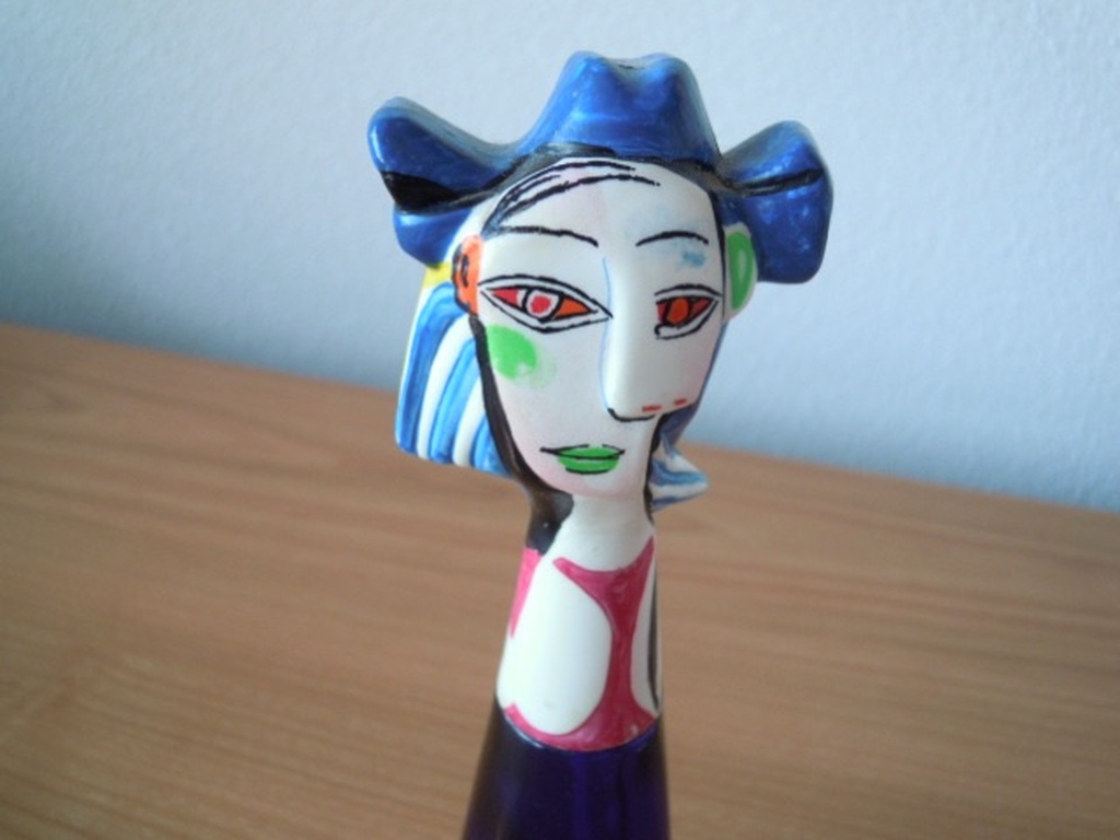 PICASSO - Beeldje / parfumfles - 19 cm hoog.   kopen? Bied vanaf 20!