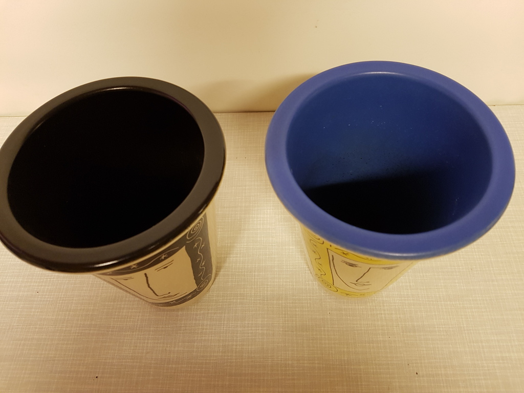 Per Gunnar Olsson voor Gemovers 2 vazen kopen? Bied vanaf 1!