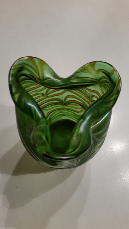 Loetz vaas Creta Formosa van glas, kleur groen  kopen? Bied vanaf 2900!