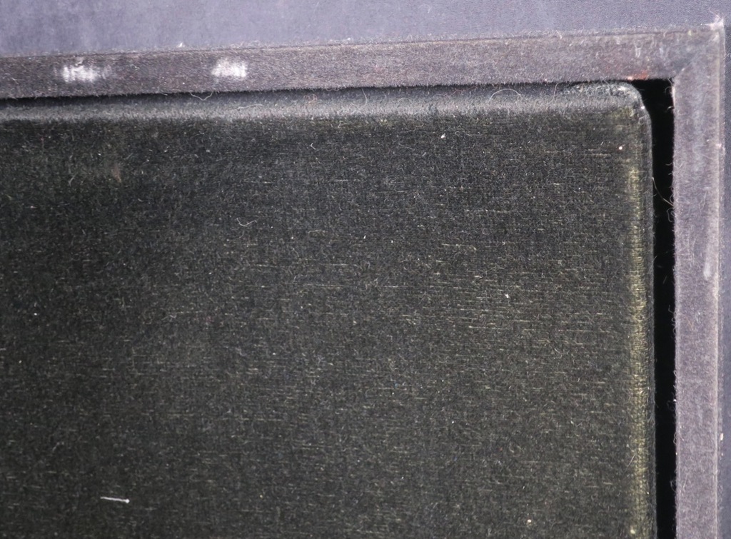 Bert Vredegoor: Spraypaint op fluweel, Ontvangt u mij - Ingelijst (groot) kopen? Bied vanaf 80!