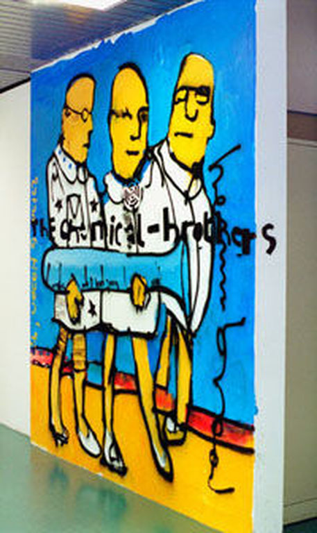 Herman Brood hangemaakt en gebruikt sjabloon COLLECTORS ITEM kopen? Bied vanaf 50!