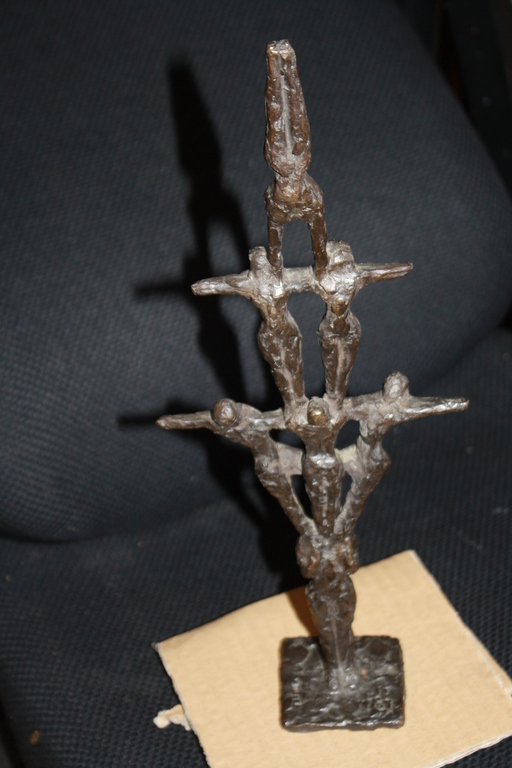 JOHN BIER - BRONS SCULPTUUR  7 ACROBATEN - ALKMAAR  verkocht voor € 140!