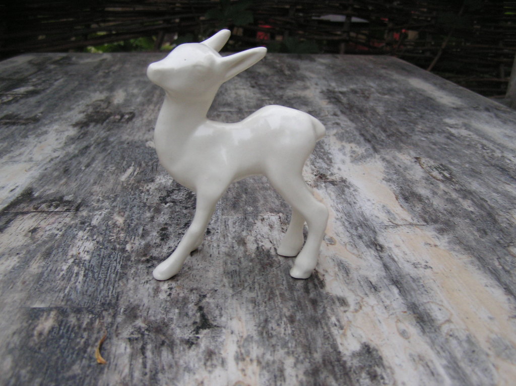 Zuid Holland, Platelen hertje ontwerp Etha Lempke kopen? Bied vanaf 1!