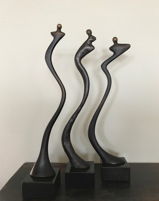 Corry Ammerlaan van Niekerk - 3 Sculpturen op sokkel - Gesigneerd kopen? Bied vanaf 65!
