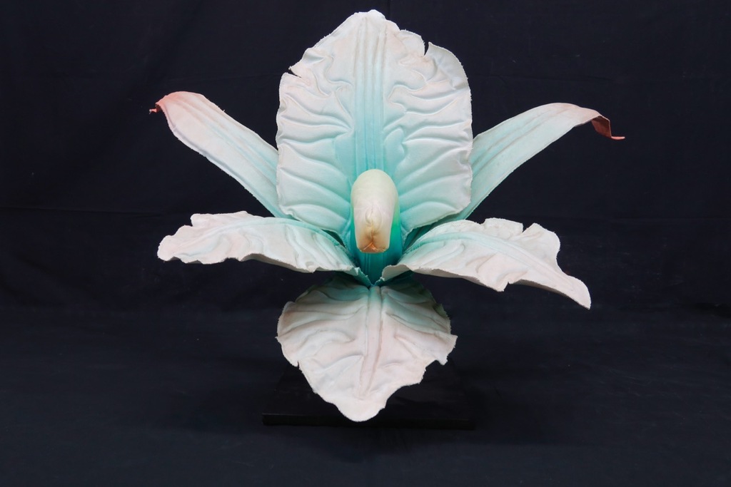 Giotta Tajiri: Object gemengde techniek, Bloem Nr. VII verkocht voor € 60!