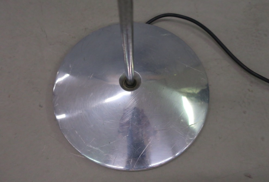 Chromen vloerlamp, Made in Spain, vermoedelijk Carpyen kopen? Bied vanaf 1!